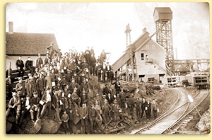 Workers at the Kearsarge mine